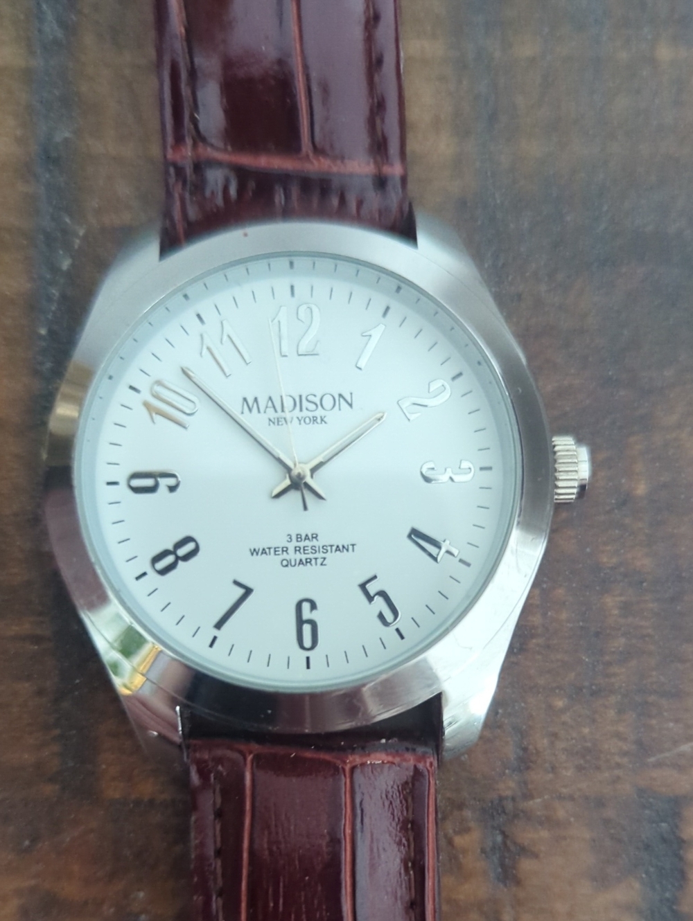 Nwt Madison Men's Brown Leather Strap Watch